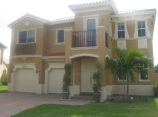 2914 SW 152nd Pl, Miami, FL 33185