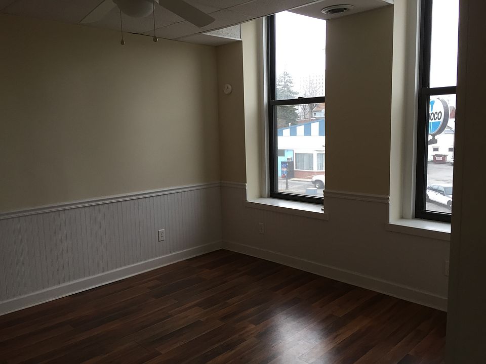 2nd image of 1211 11th St #2A