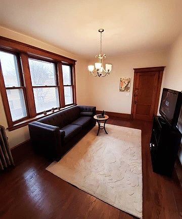 4th image of 3139 W Schubert Ave #2