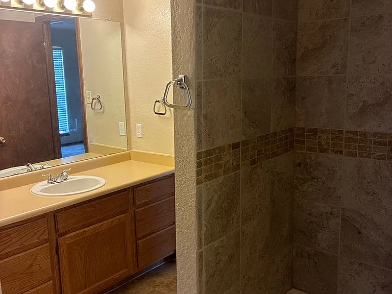 5432 Pepperwood Ct NW — Photo 12