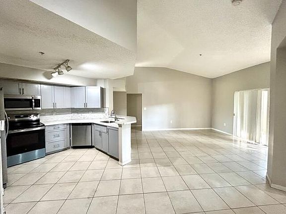 4th image of 741 N Pine Island Rd APT 303