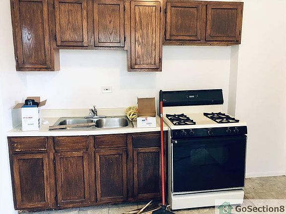 5th image of 1252 S Karlov Ave APT 3A