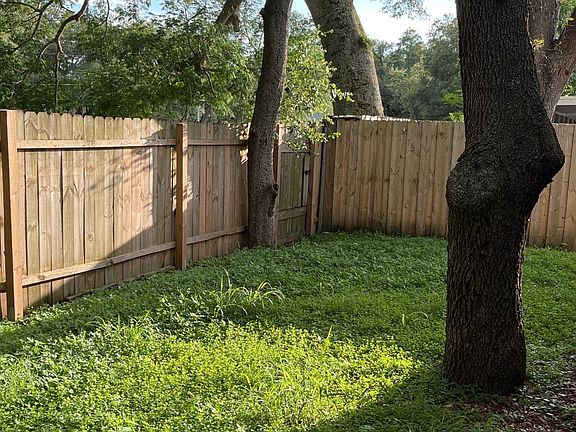 4th image of 8507 N Hyaleah Rd