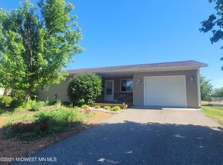 221 W Hill St, Vergas, MN 56587