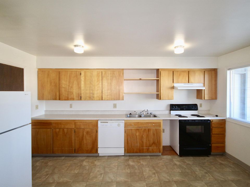 1st image of 1606 S 19th Ave APT 112