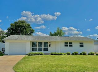 3025 4th Ave, Marion, IA
