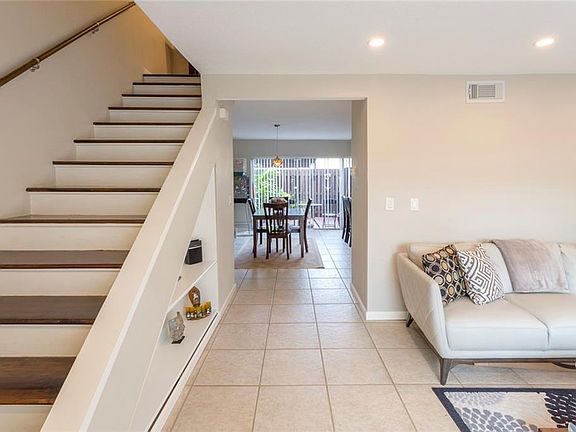 4th image of 3624 Pine Cone Cir