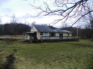 10143 Goose Creek Rd, Metamora, IN 47030