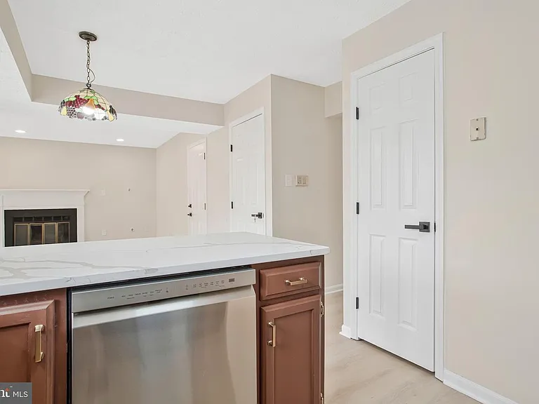 11630 Sun Circle Way — Photo 41