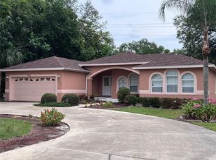 155 Pine St, Dundee, FL 33838