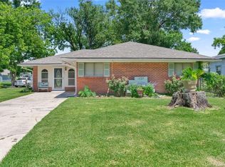 1215 Vincent St, Vinton, LA 70668