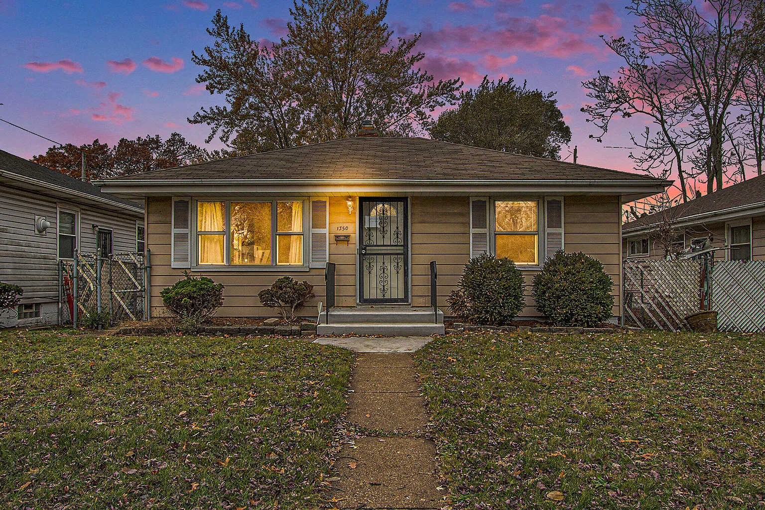 1350 Morton St photo 1