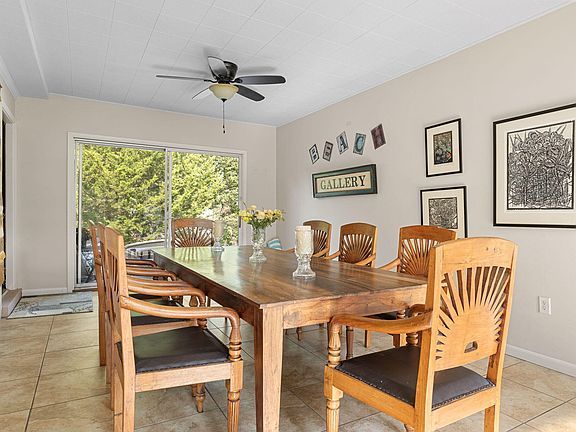 4th image of 1126 Shore Dr