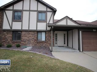 53 Brandywine Ct, Bloomington, IL 61704