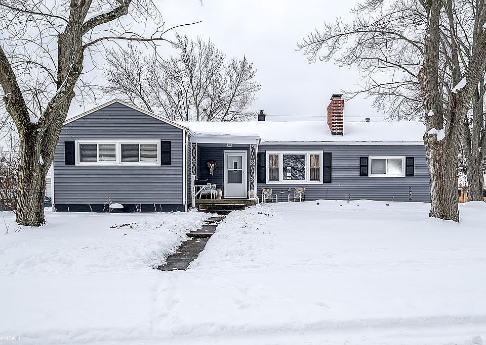 1st image of 1700 Kruss Ave