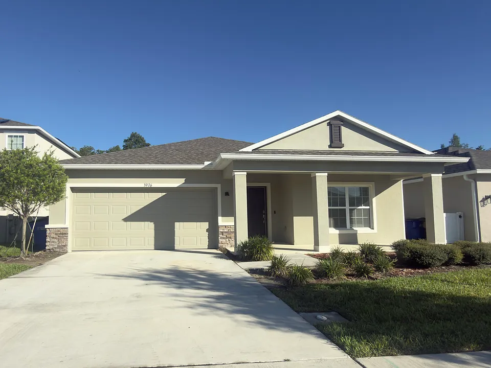3976 Southern Vista Loop