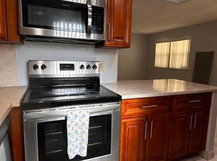 104 Saxony Ter #C, Delray Beach, FL 33446