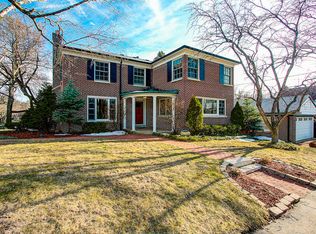 4797 N Cumberland Blvd, Whitefish Bay, WI 53211