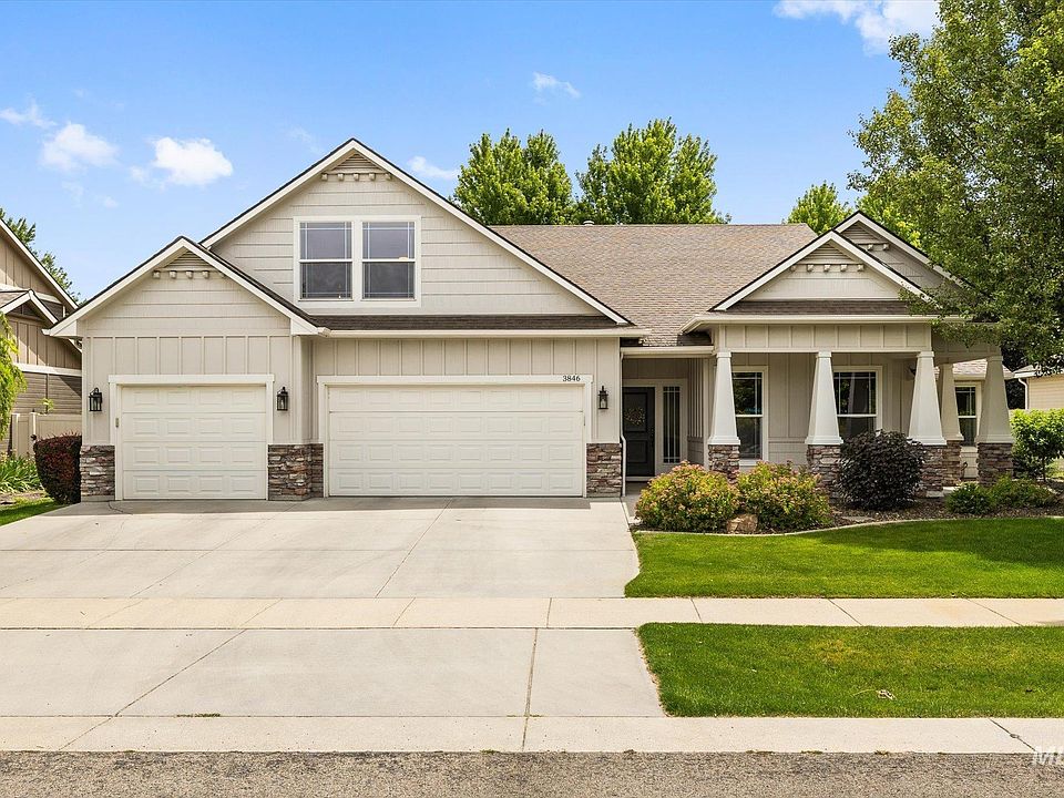 1st image of 3846 S Montague Way