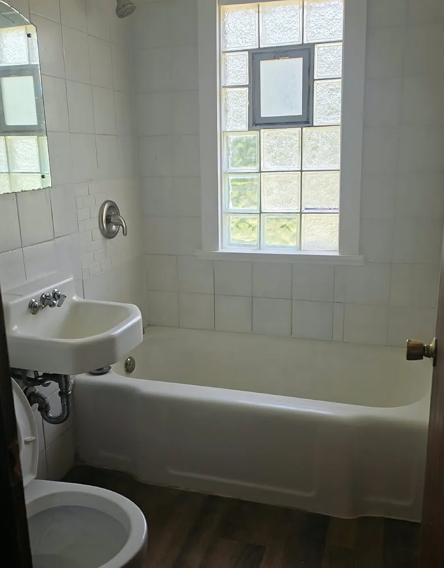 2 bed, $1,375 — Photo 1