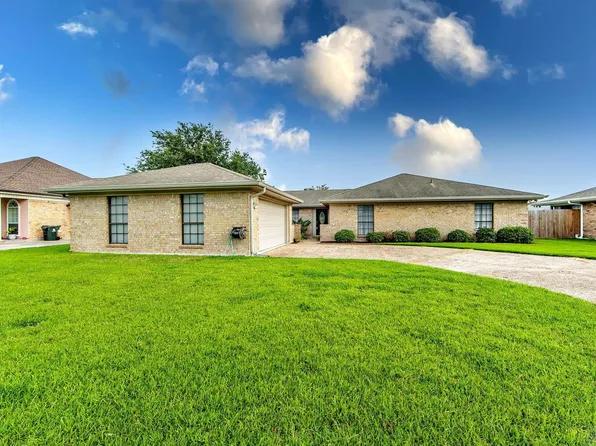 108 Chantilly Dr, Houma, LA 70360