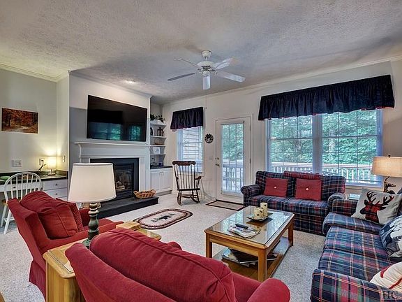 4th image of 323 Overlook Rd #12