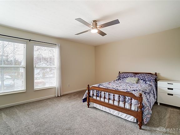 5th image of 1507 Commons Dr