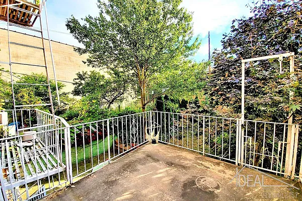 Rented by Ideal Properties Group | media 1