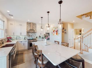 34 Constitution Way, Jersey City, NJ 07305