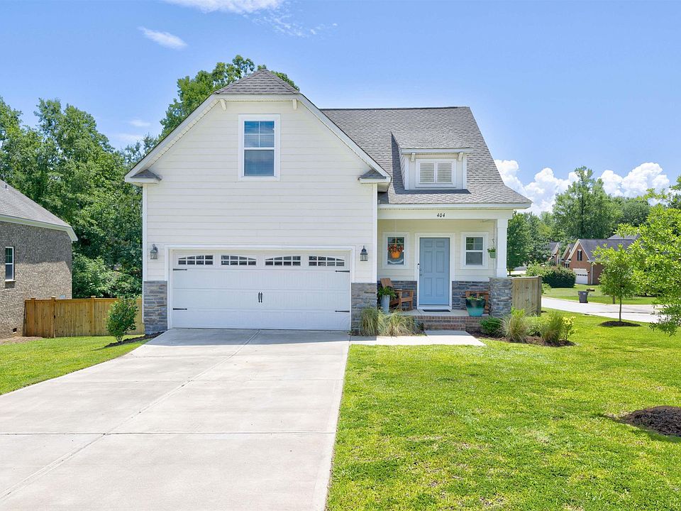 1st image of 404 Lombard Way