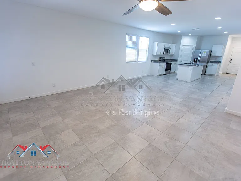 1673 N Wrigley Dr — Photo 18