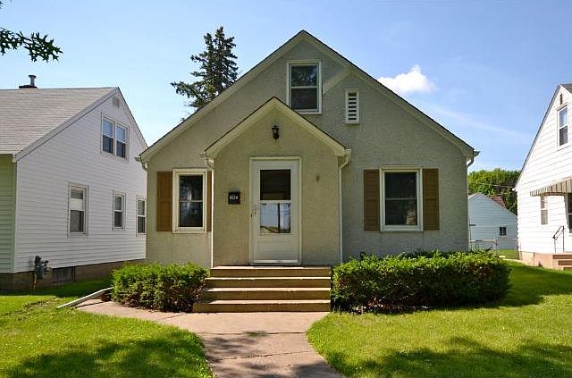 1st image of 1124 California Ave W
