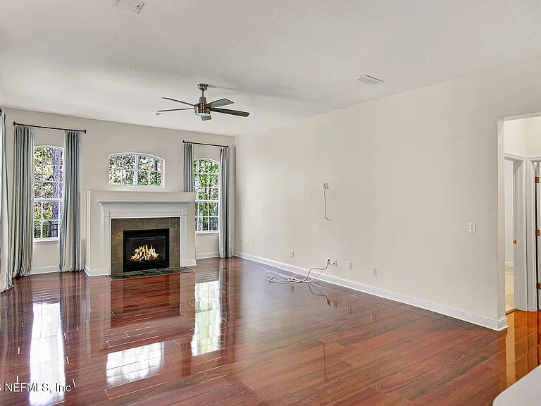 1837 Forest Glen Way St — Photo 14