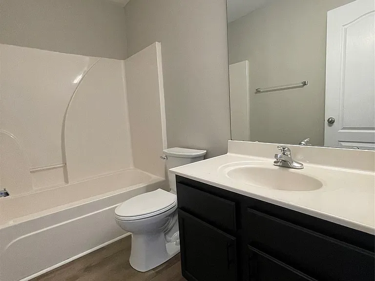 3129 Nevin Place Dr — Photo 22