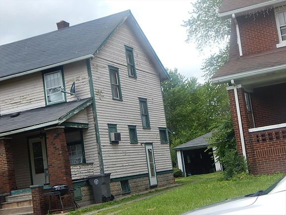 2nd image of 1340 Humbolt Ave