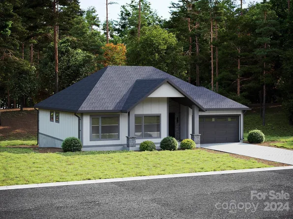 318 Avery Trail Dr #25, Arden, NC 28704