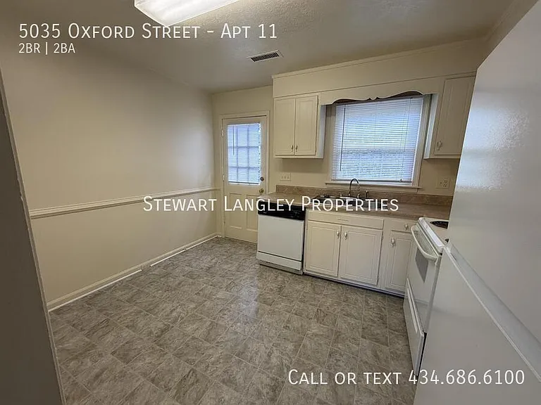 5035 Oxford St #11 — Photo 10