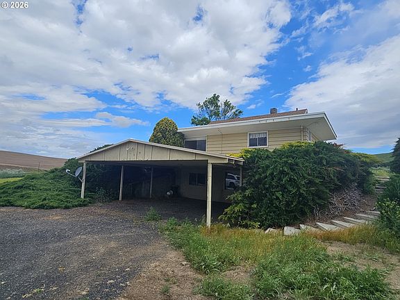 4th image of 46078 Raymond Rd