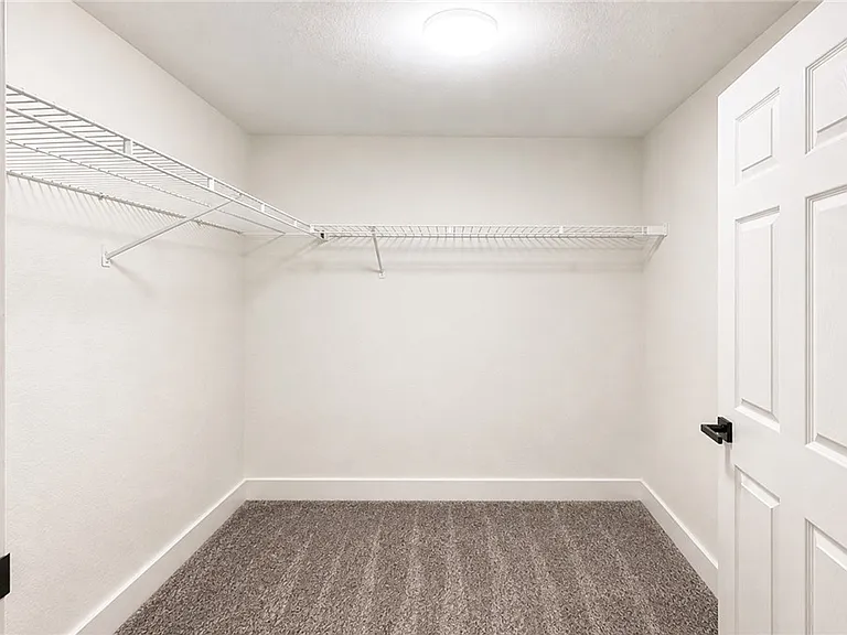 10420 Villa Ridge Dr — Photo 10