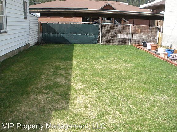 4th image of 208 5th St