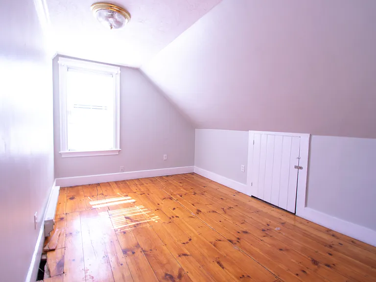3rd floor office space