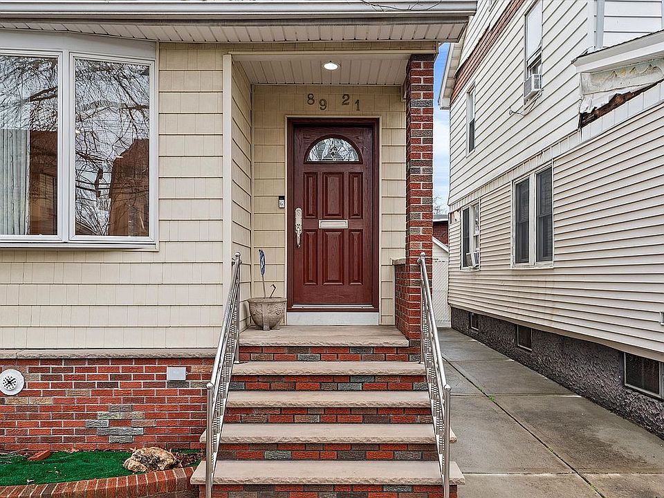 1st image of 8921 Aubrey Ave