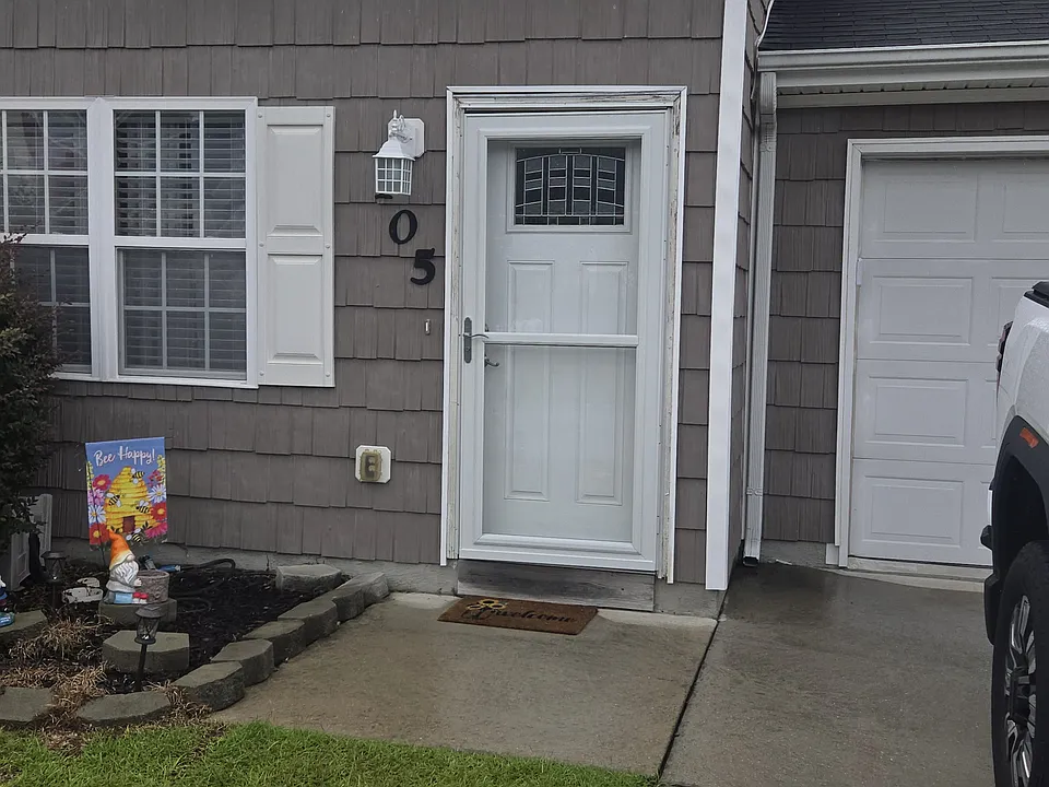 105 Creeker Town Way