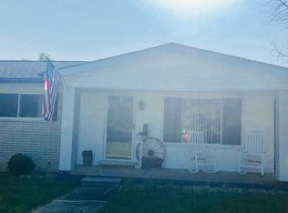 71220 Fisher Rd, Romeo, MI 48065