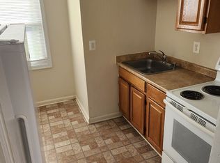 3511 6th St #1, Brooklyn, MD 21225