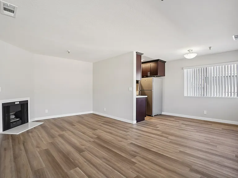 Lemoli Apartments — Photo 43