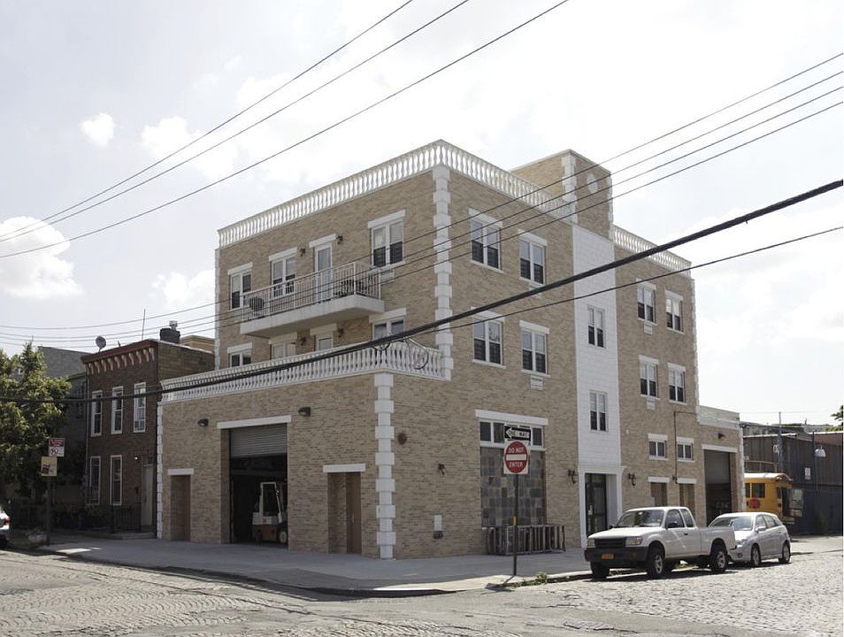 1st image of 221 Conover St
