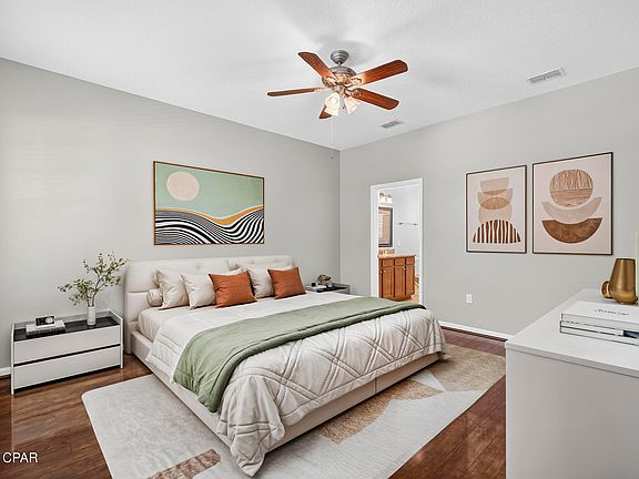 4th image of 300 Sand Oak Blvd