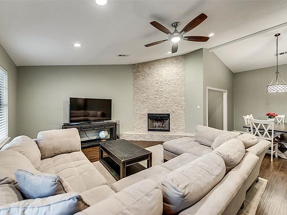 5th image of 8101 Chesham Dr