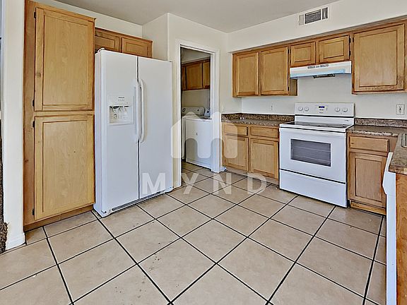 5th image of 4835 Arizona Ave